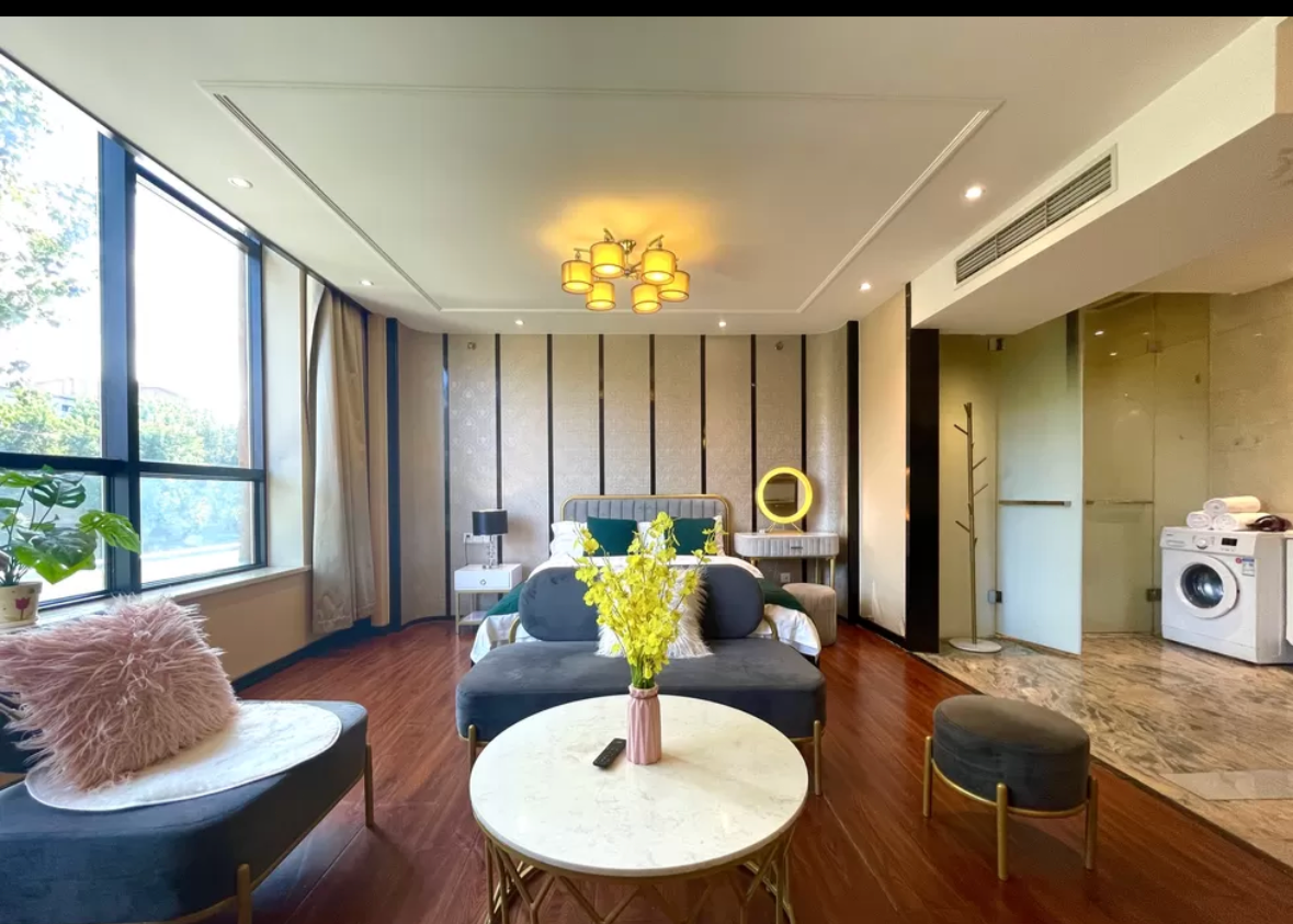 Zhushikou Family Loft Homestay Beijing