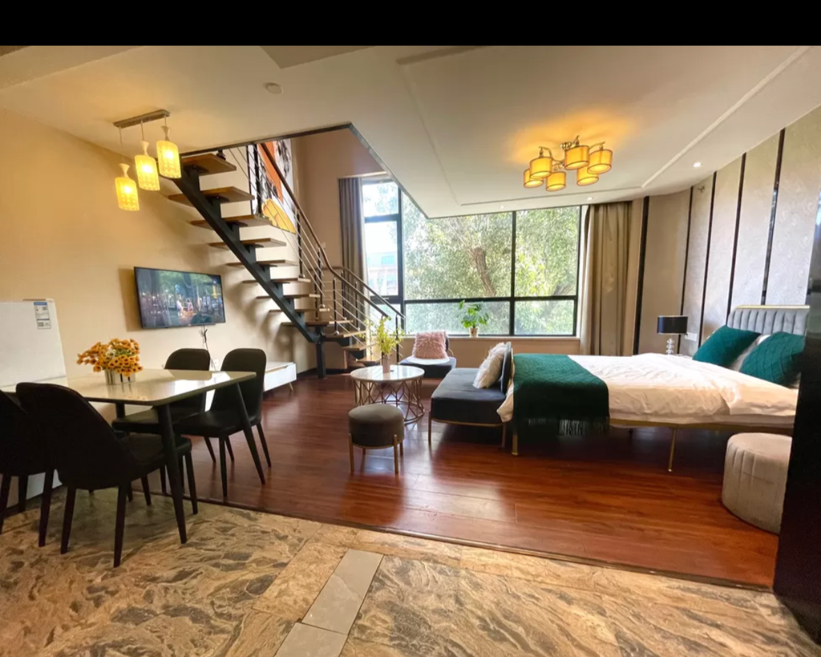 Zhushikou Family Loft Homestay Beijing